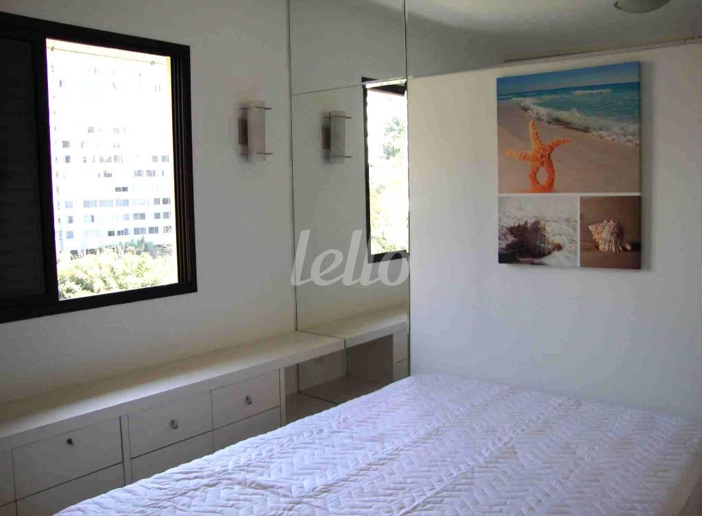 SUÍTE de Apartamento para alugar, Padrão com 35 m², 1 quarto e 1 vaga em Vila Suzana - São Paulo