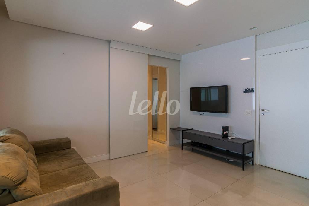 SALA de Apartamento para alugar, Padrão com 118 m², 3 quartos e 2 vagas em Cerqueira César - São Paulo