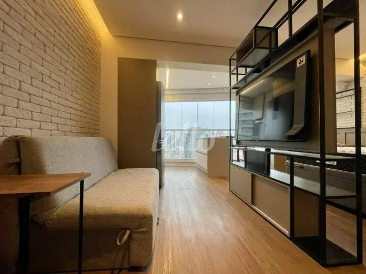 SALA de Apartamento à venda, Padrão com 35 m², 1 quarto e 1 vaga em Pinheiros - São Paulo