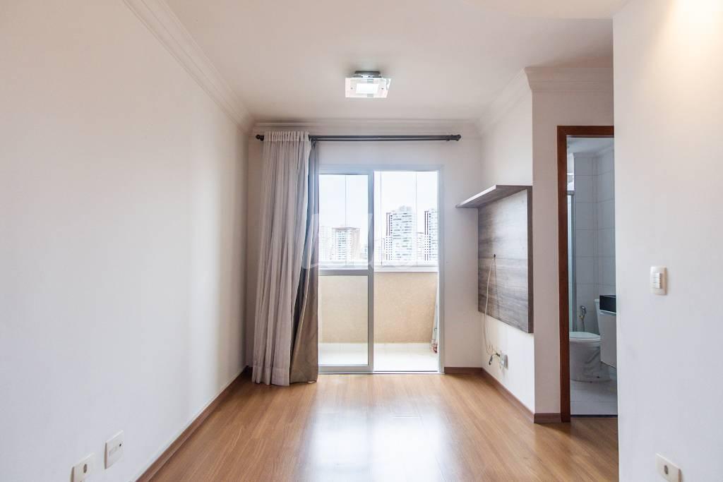 02SALA_003 de Apartamento para alugar, Padrão com 50 m², 2 quartos e 1 vaga em Tatuapé - São Paulo