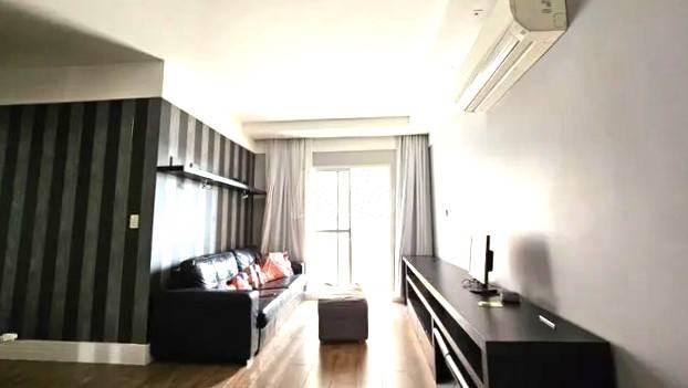 LIVING de Apartamento à venda, Padrão com 86 m², 3 quartos e 2 vagas em Saúde - São Paulo
