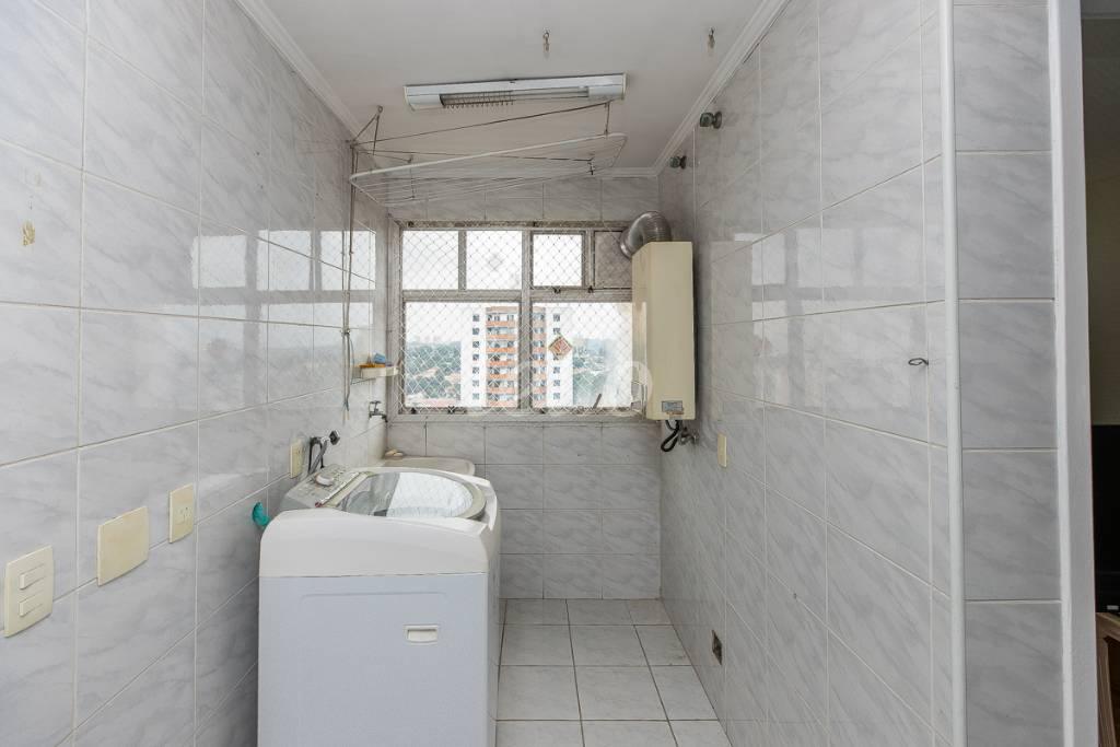 ÁREA DE SWERVIÇO de Apartamento à venda, Padrão com 140 m², 3 quartos e 2 vagas em Vila Congonhas - São Paulo