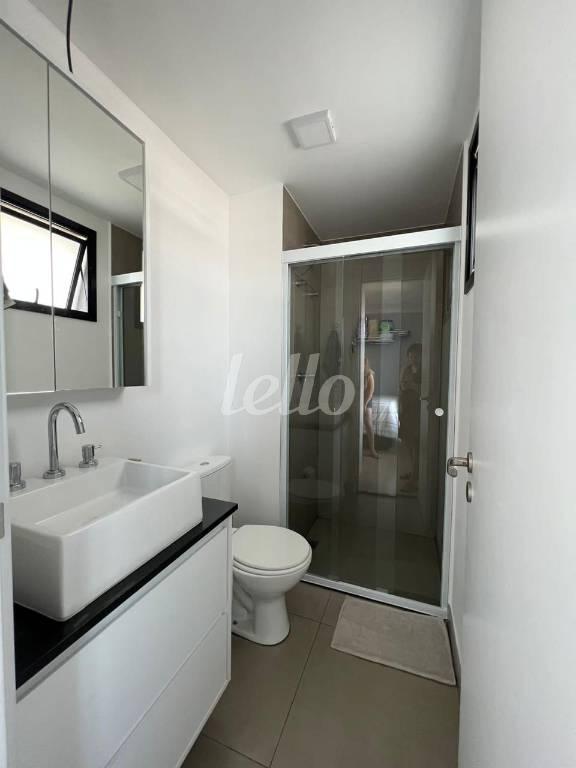 BANHEIRO de Apartamento à venda, Padrão com 59 m², 2 quartos e 1 vaga em Vila Dom Pedro I - São Paulo