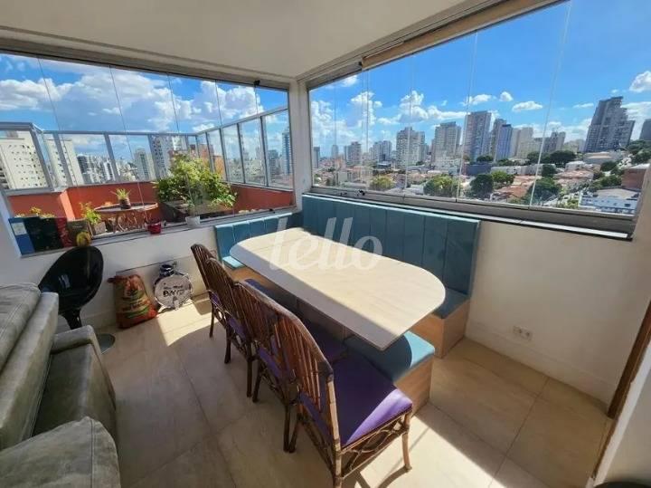 SALA SUPERIOR de Apartamento à venda, cobertura - Padrão com 160 m², 3 quartos e 1 vaga em Vila Dom Pedro I - São Paulo