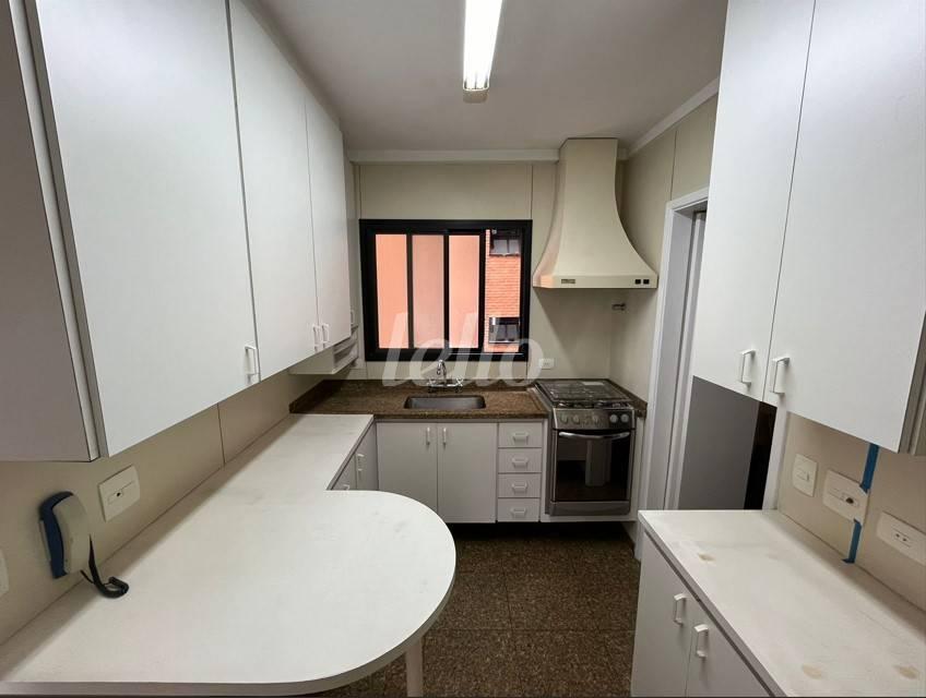 COZINHA de Apartamento à venda, Padrão com 104 m², 3 quartos e 2 vagas em Cidade Monções - São Paulo