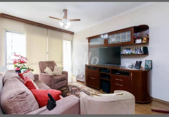 LIVING de Apartamento à venda, Padrão com 97 m², 3 quartos e 1 vaga em Campo Belo - São Paulo