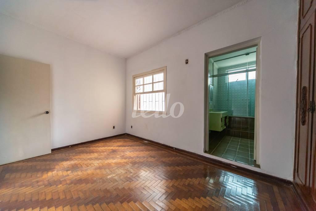 QUARTO 3 de Casa à venda, térrea com 320 m², 5 quartos e 7 vagas em Campestre - Santo André
