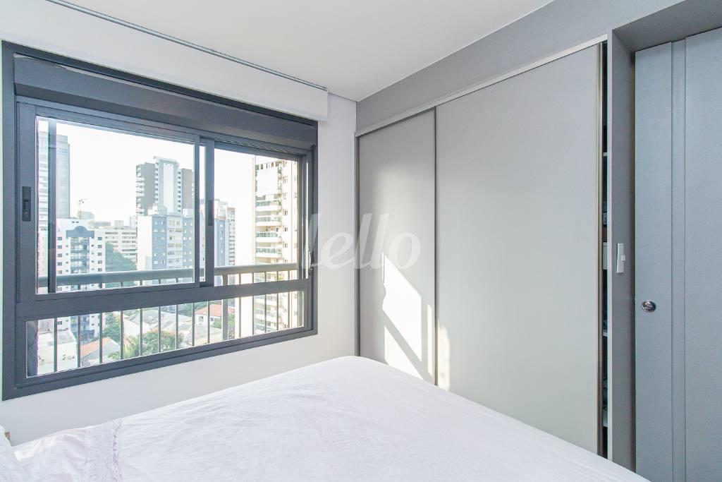 DORMITORIO de Apartamento para alugar, Padrão com 44 m², 1 quarto e 1 vaga em Vila Mariana - São Paulo