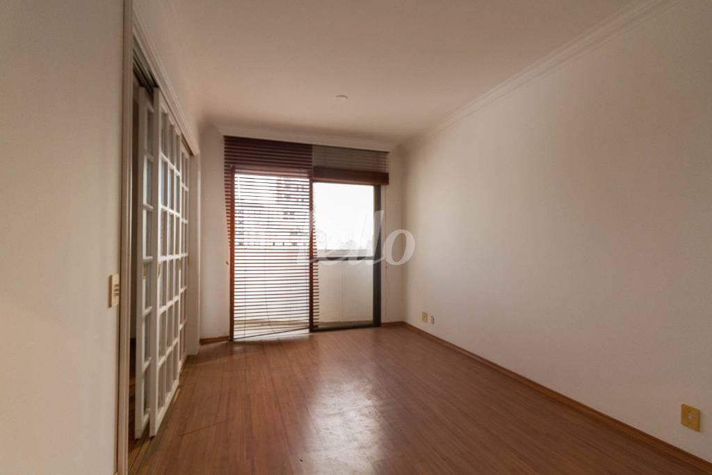 SALA de Apartamento para alugar, Padrão com 70 m², 1 quarto e 1 vaga em Pinheiros - São Paulo