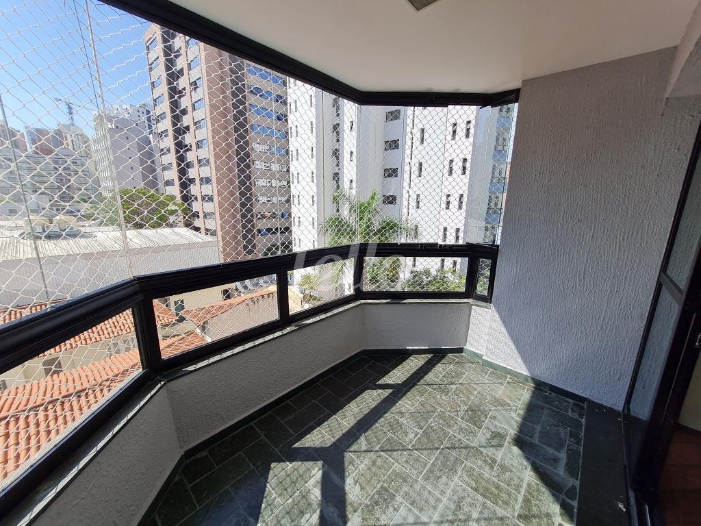 7-SACADA-001.JPG de Apartamento à venda, Padrão com 104 m², 3 quartos e 1 vaga em Vila Nova Conceição - São Paulo