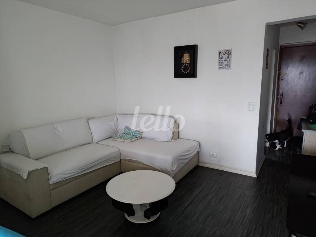 SALA 2 AMBIENTES de Apartamento para alugar, Padrão com 72 m², 3 quartos e 1 vaga em Lapa - São Paulo