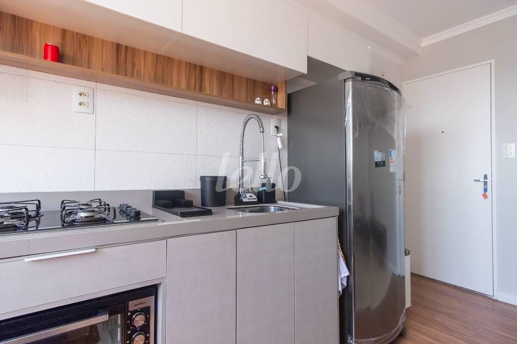 COZINHA de Apartamento para alugar, Padrão com 30 m², 1 quarto e em Brás - São Paulo