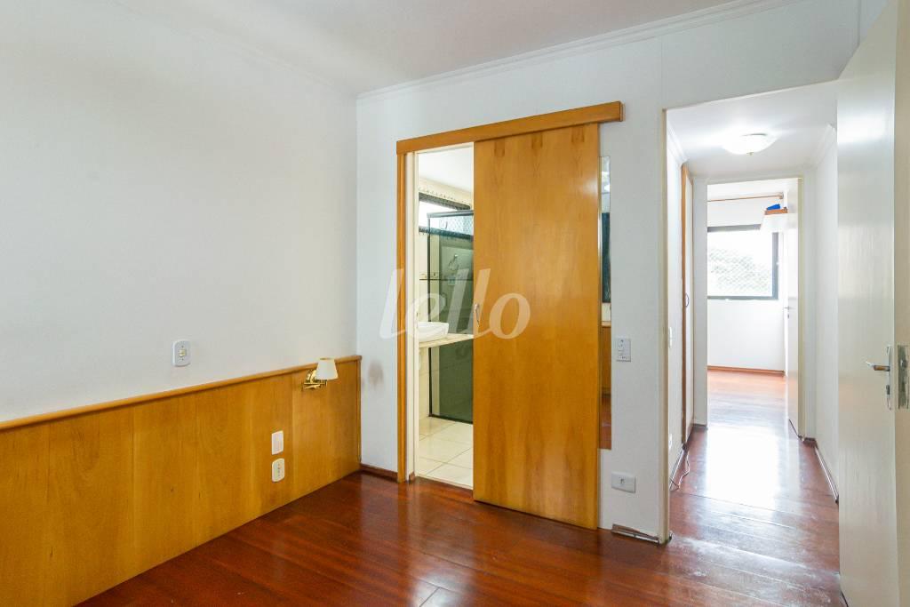 06SUITE-1_002 de Apartamento para alugar, Padrão com 45 m², 2 quartos e em Itaim Bibi - São Paulo
