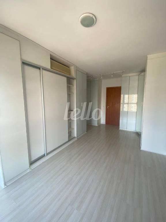SUÍTE de Apartamento à venda, Duplex com 86 m², 1 quarto e 2 vagas em Jardim - Santo André