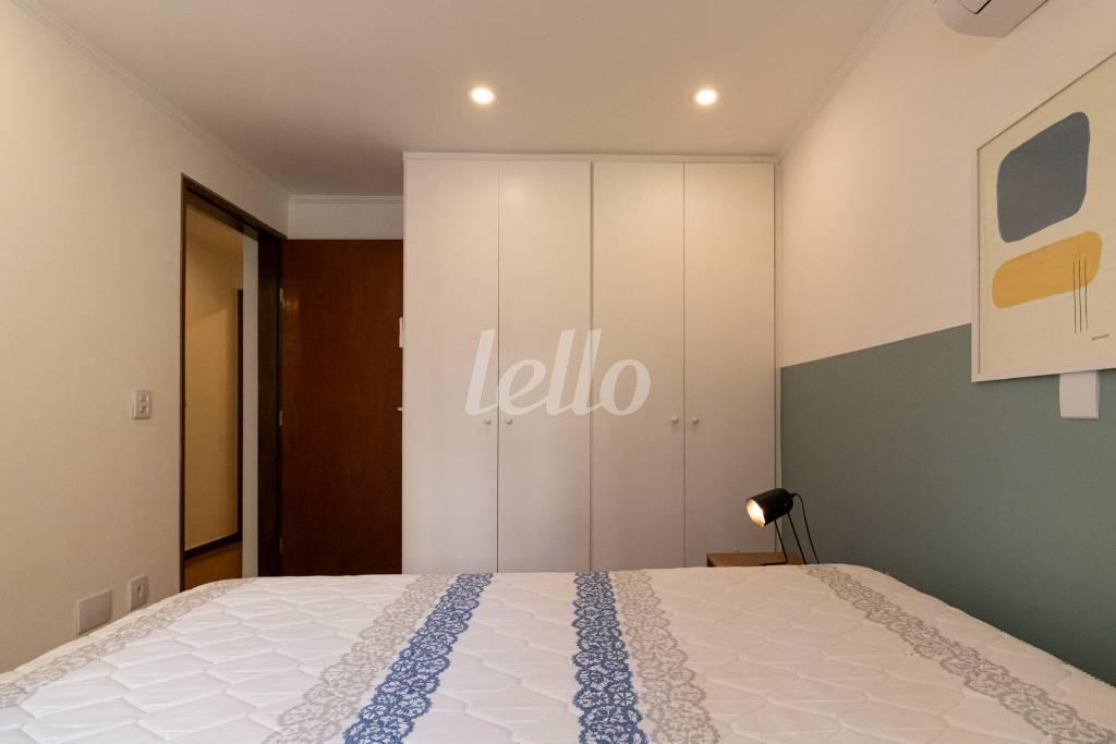 DORMITORIO 2 de Apartamento para alugar, Padrão com 163 m², 3 quartos e 2 vagas em Consolação - São Paulo