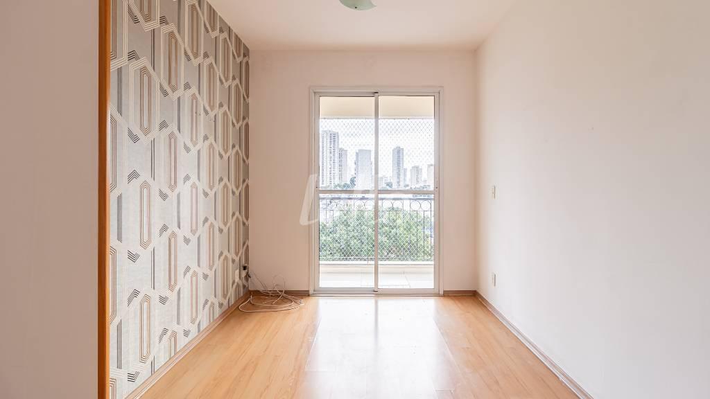 01SALA_003 de Apartamento para alugar, Padrão com 60 m², 3 quartos e 1 vaga em Chácara Califórnia - São Paulo