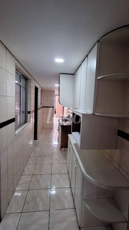 COZINHA de Casa à venda, térrea com 100 m², 3 quartos e 1 vaga em Vila Cerâmica - São Bernardo do Campo