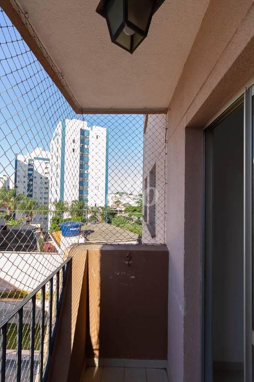 SACADA de Apartamento para alugar, Padrão com 52 m², 3 quartos e 1 vaga em Vila Ema - São Paulo