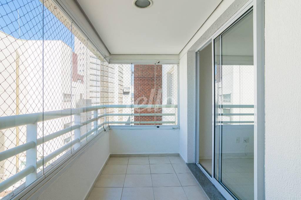 02SACADAVARANDA_003 de Apartamento para alugar, Padrão com 37 m², 1 quarto e 1 vaga em Bela Vista - São Paulo