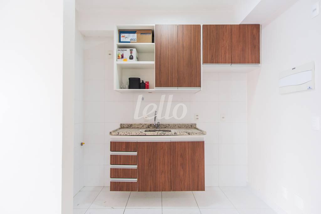 COZINHA de Apartamento para alugar, Padrão com 41 m², 1 quarto e 1 vaga em Centro - São Paulo