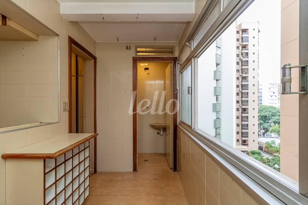 ÁREA SERVIÇO de Apartamento à venda, Padrão com 97 m², 2 quartos e em Paraíso - São Paulo