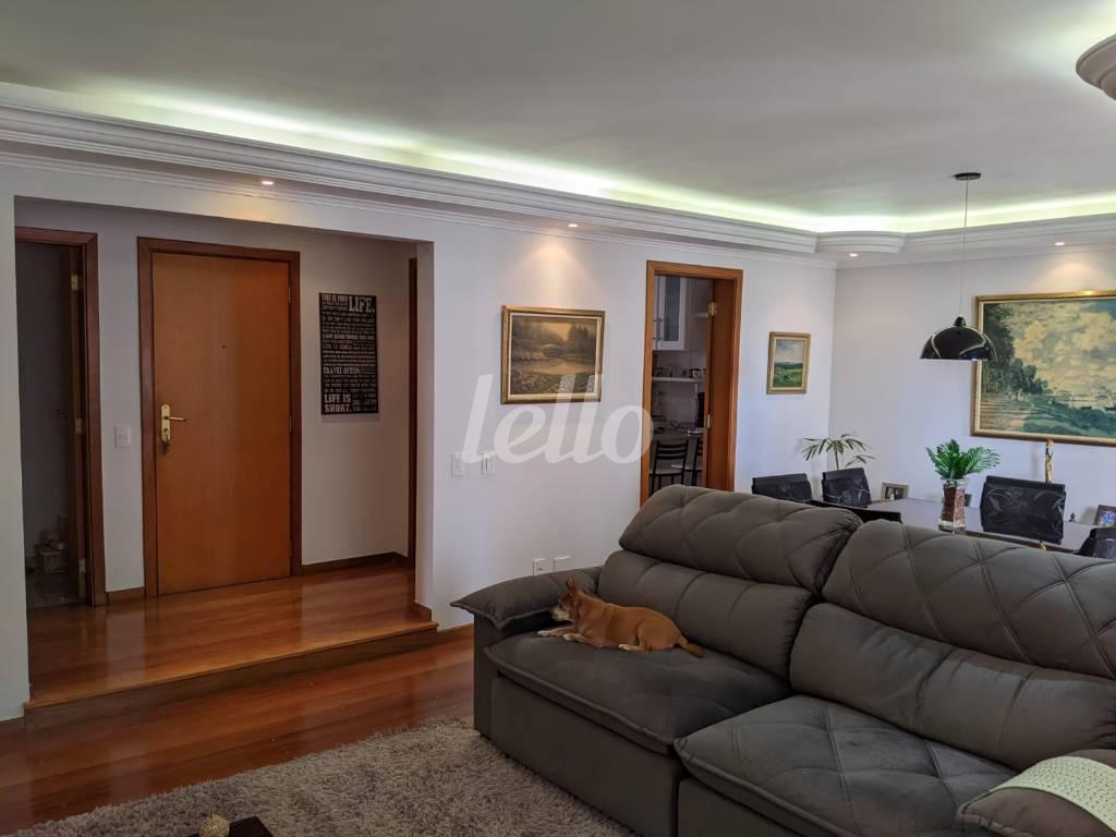 SALA DE ESTAR de Apartamento à venda, Padrão com 140 m², 3 quartos e 3 vagas em Vila Analia Franco - São Paulo