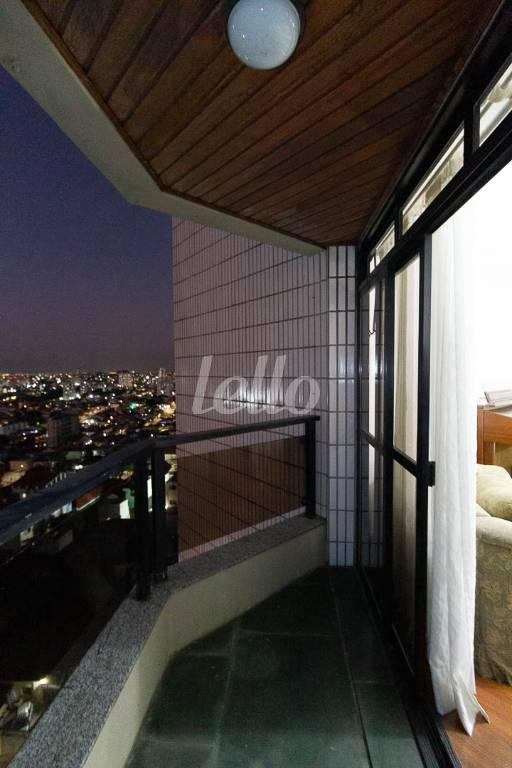 SACADA de Apartamento para alugar, Padrão com 130 m², 3 quartos e 2 vagas em Vila São Geraldo - São Paulo