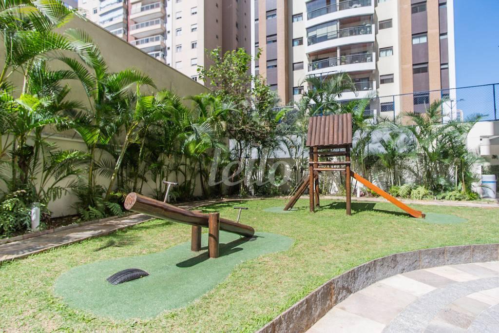 09AREA-CONDOMINIAL_001 de Apartamento para alugar, Padrão com 73 m², 3 quartos e 2 vagas em Vila Gomes Cardim - São Paulo