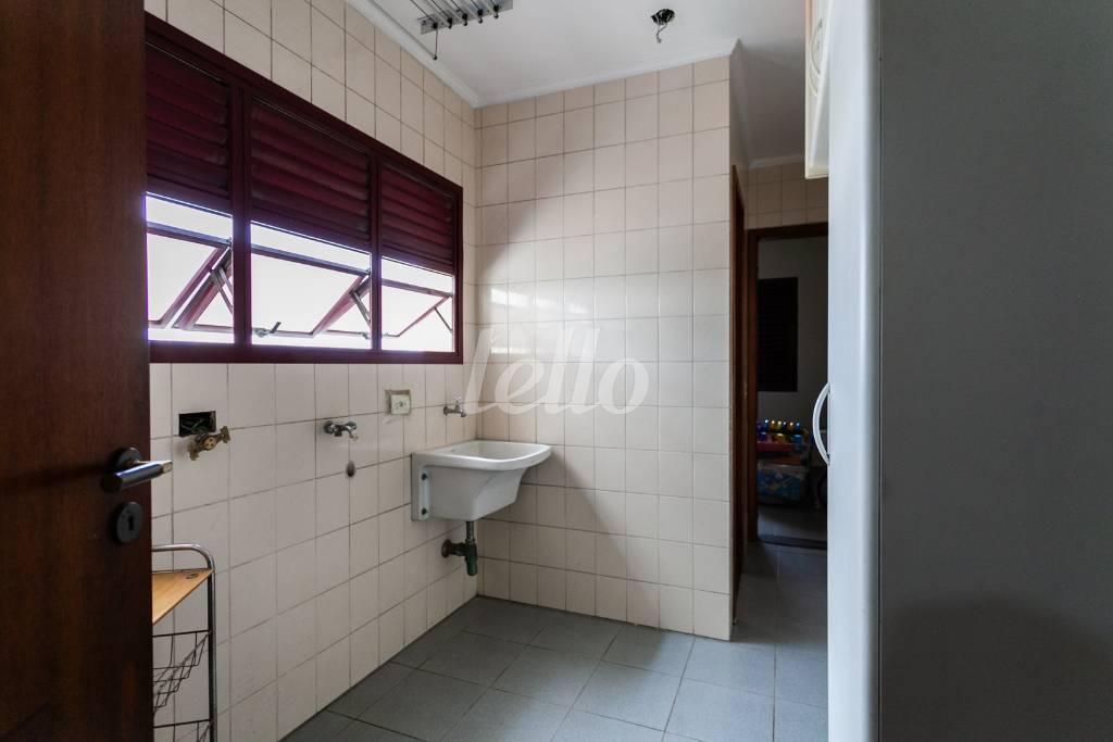 07AREA-DE-SERVICO_001 de Apartamento para alugar, Padrão com 170 m², 3 quartos e 4 vagas em Vila Formosa - São Paulo