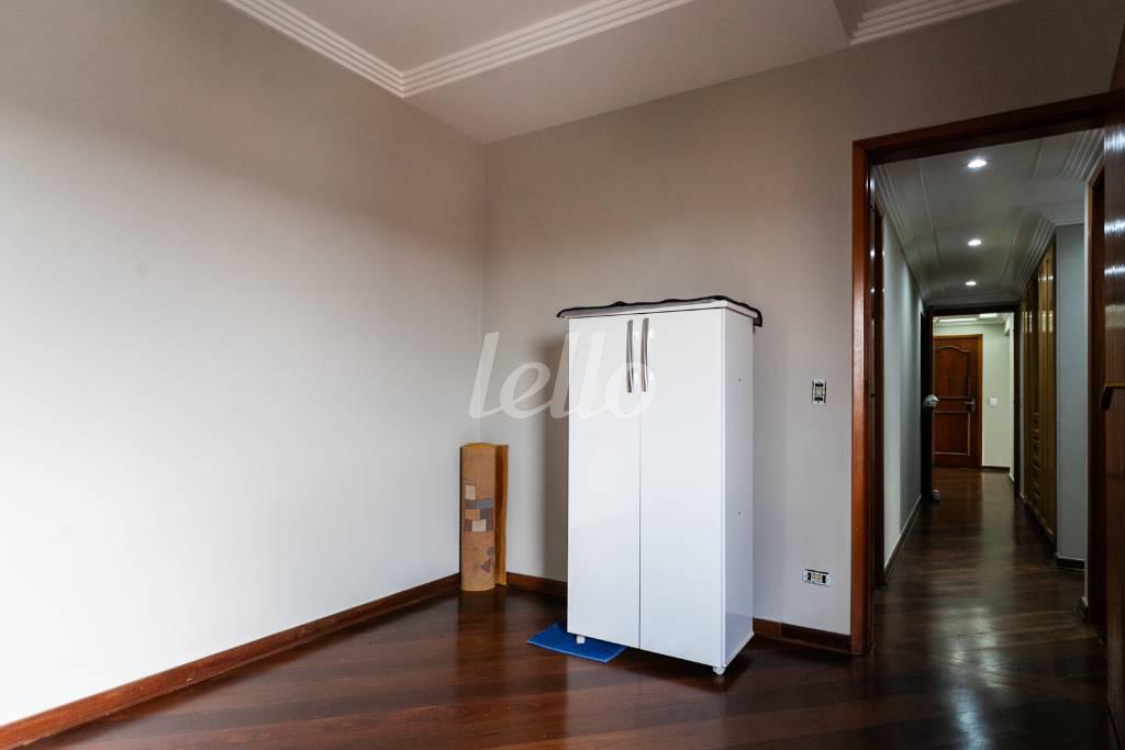 04DORMITORIO-2_002 de Apartamento para alugar, Padrão com 170 m², 3 quartos e 4 vagas em Vila Formosa - São Paulo