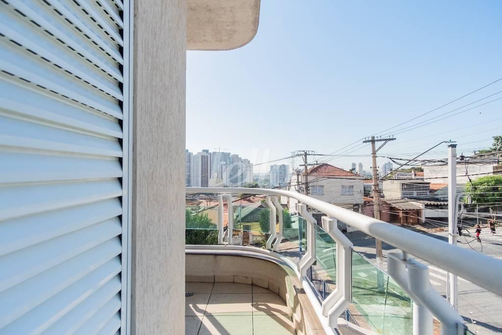 SUITE de Casa para alugar, sobrado com 250 m², 4 quartos e 4 vagas em Vila Dom Pedro I - São Paulo