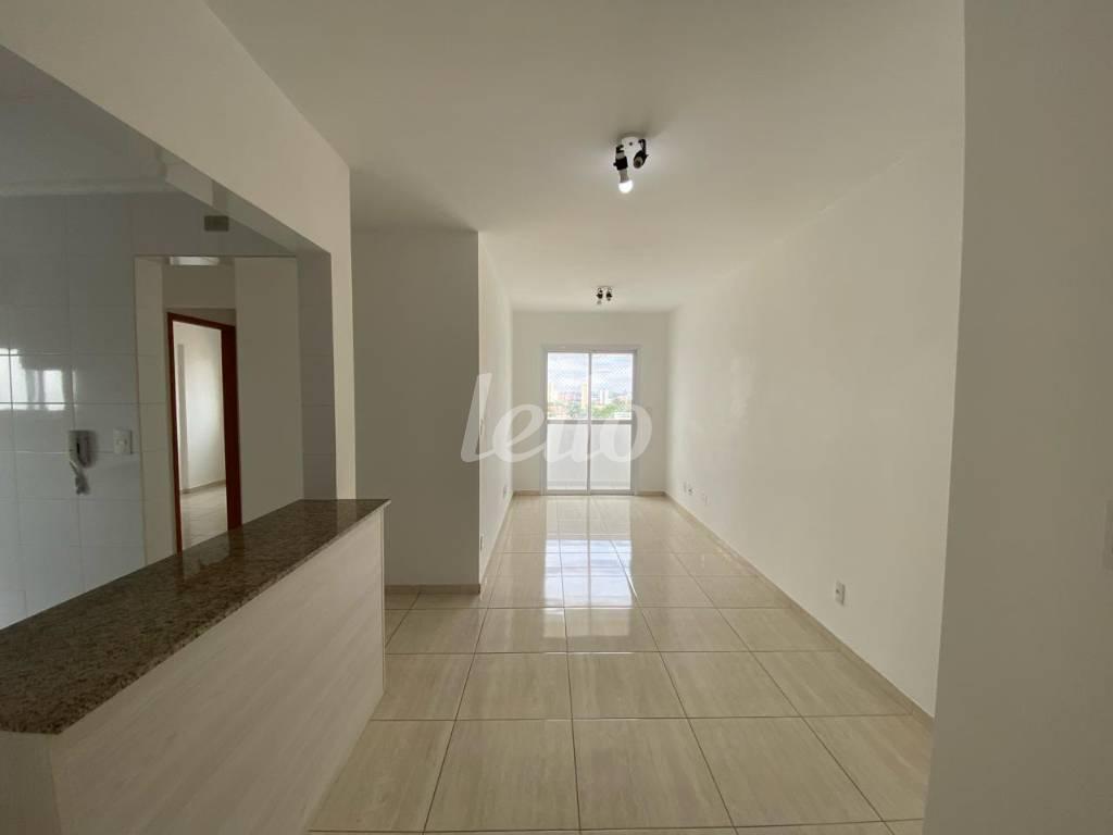 SALA de Apartamento à venda, Padrão com 52 m², 2 quartos e 1 vaga em Vila Alpina - Santo André