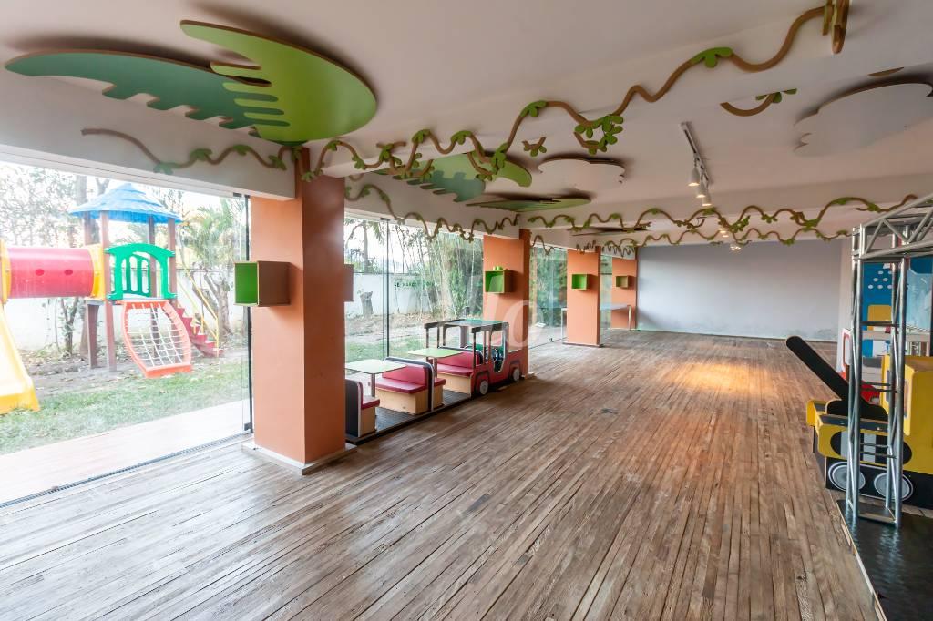 SALA INFANTIL de Casa para alugar, de vila - térrea com 800 m², 8 quartos e 4 vagas em Jardim Guedala - São Paulo