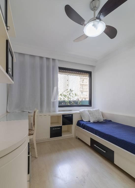 APTO-MOEMA-53 de Apartamento para alugar, Padrão com 147 m², 4 quartos e 2 vagas em Vila Uberabinha - São Paulo