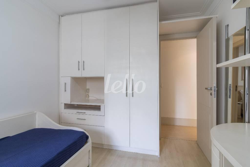 APTO-MOEMA-54 de Apartamento para alugar, Padrão com 147 m², 4 quartos e 2 vagas em Vila Uberabinha - São Paulo
