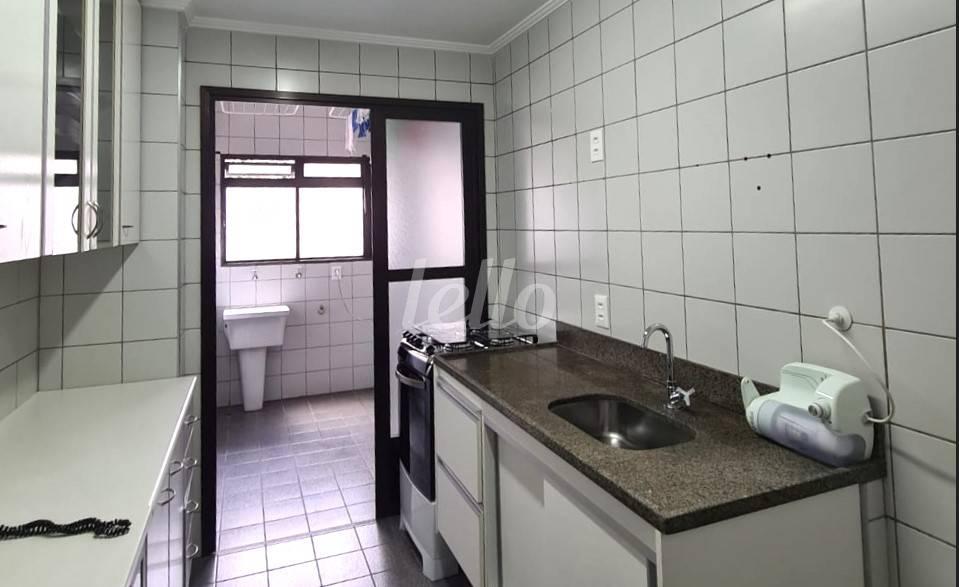 COZINHA de Apartamento à venda, Padrão com 75 m², 3 quartos e 1 vaga em Chácara Inglesa - São Paulo