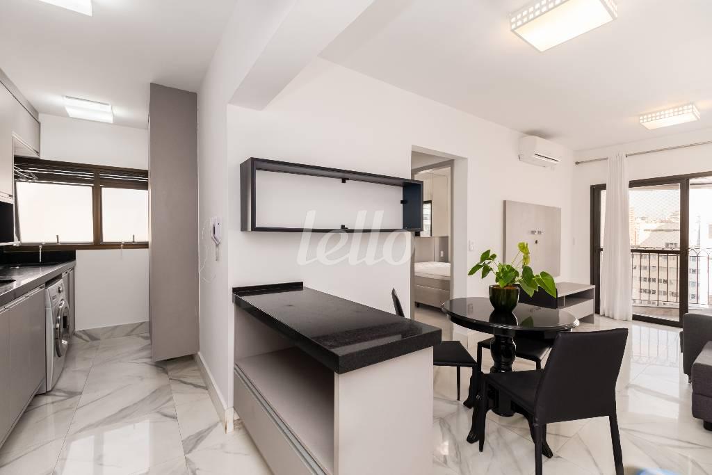 FOTO-01 de Apartamento para alugar, Padrão com 42 m², 1 quarto e 1 vaga em Itaim Bibi - São Paulo