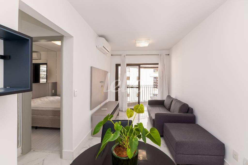 FOTO-03 de Apartamento para alugar, Padrão com 42 m², 1 quarto e 1 vaga em Itaim Bibi - São Paulo