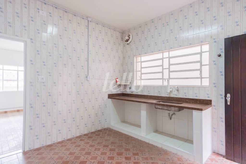 02COZINHA_002 de Casa para alugar, sobrado com 120 m², 2 quartos e 1 vaga em Cidade Mãe do Céu - São Paulo