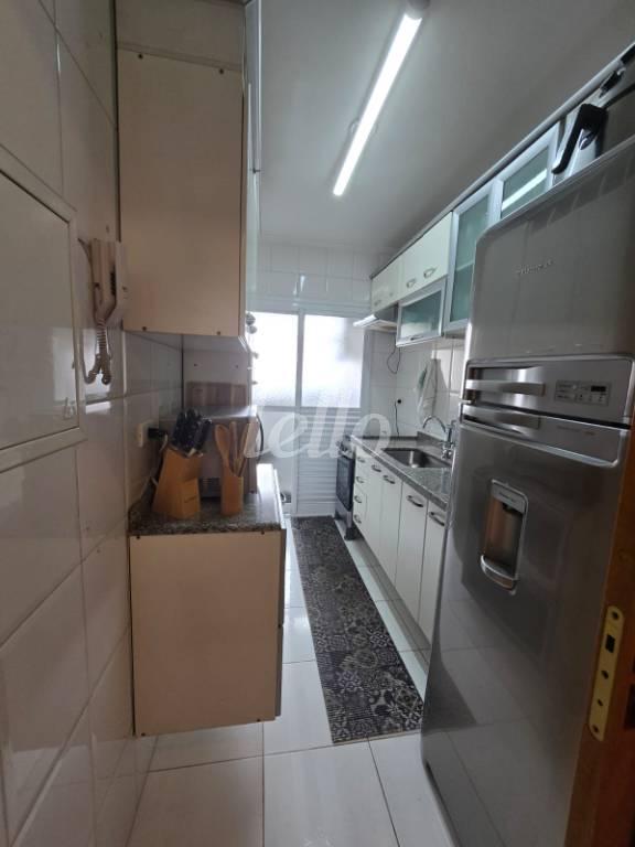 COZINHA de Apartamento à venda, Padrão com 56 m², 2 quartos e 1 vaga em Vila Bertioga - São Paulo