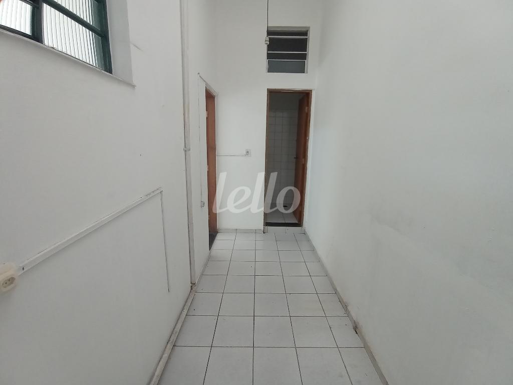 COPA  - FOTO 5 de Salão para alugar, Padrão com 52 m², e em Vila M Genoveva - Jundiaí