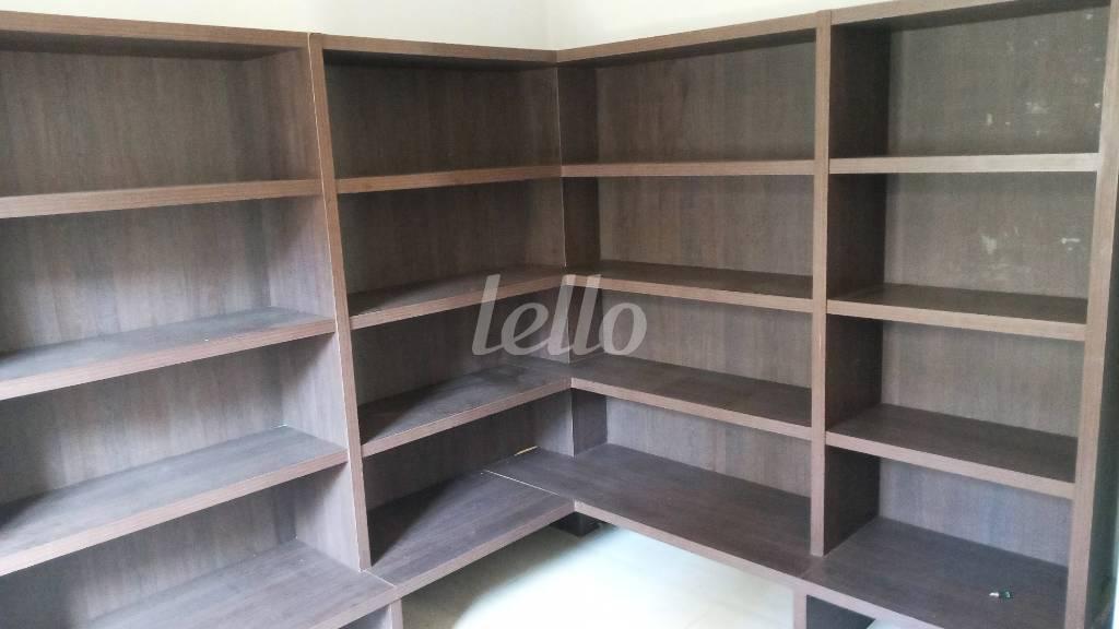 SALA 1 PISO SUPERIOR de Loja à venda, Padrão com 150 m², e em Vila Alexandria - São Paulo