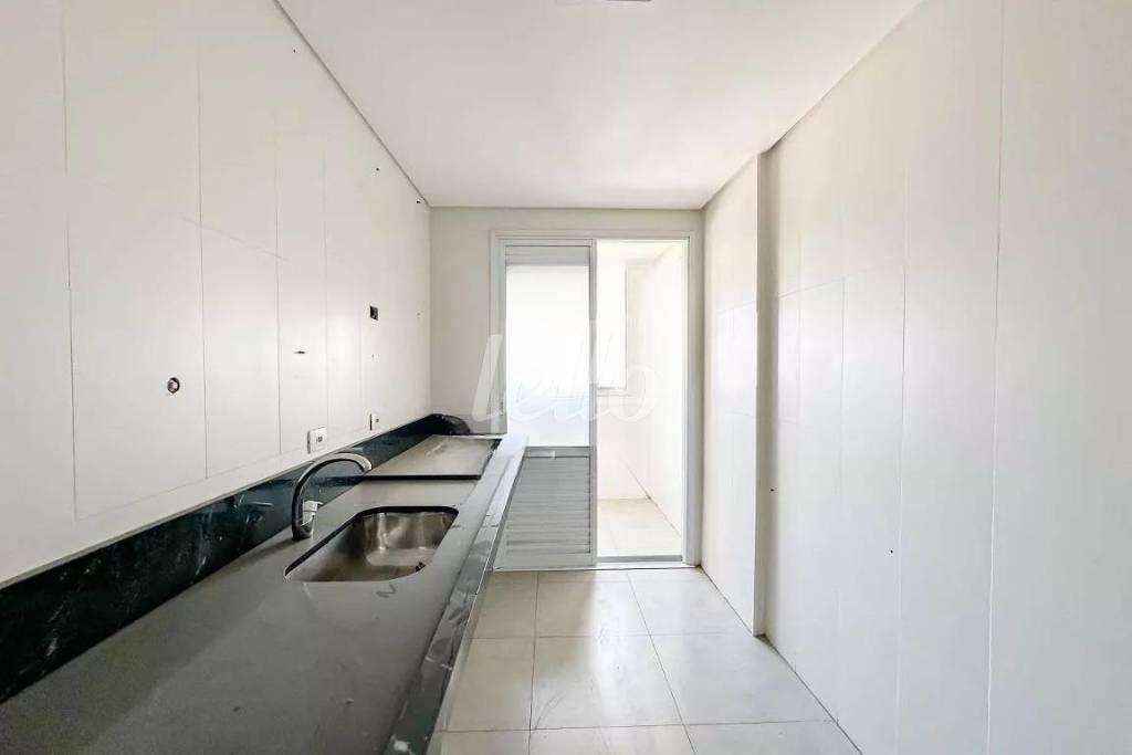 COZINHA de Apartamento para alugar, Padrão com 178 m², 3 quartos e 3 vagas em Água Fria - São Paulo