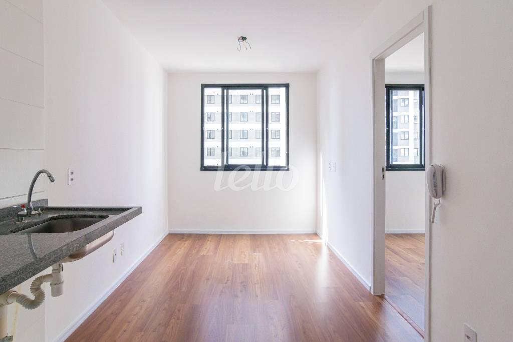 SALA de Apartamento para alugar, Padrão com 24 m², 1 quarto e em Butantã - São Paulo