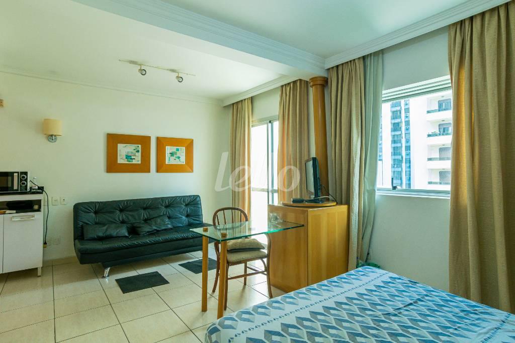 SUITE de Apartamento para alugar, Padrão com 34 m², 1 quarto e 1 vaga em Pinheiros - São Paulo