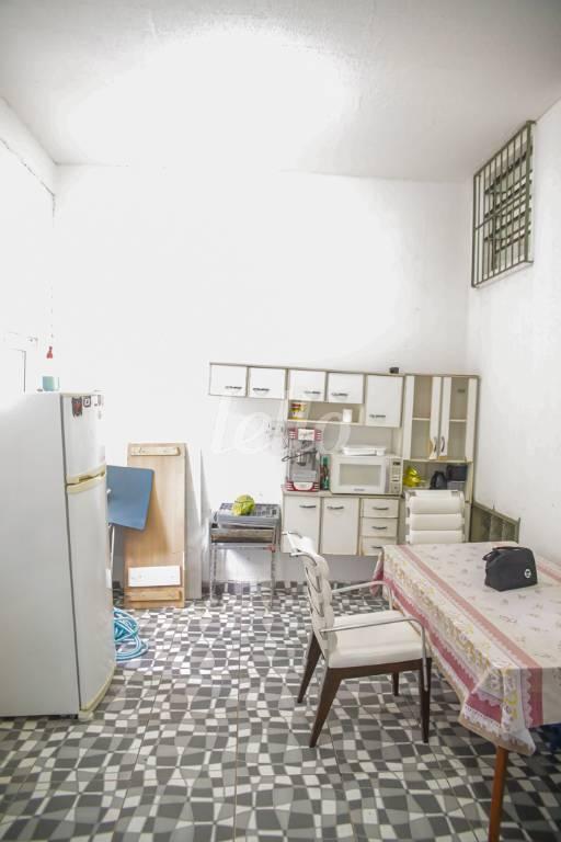 COZINHA de Apartamento para alugar, Padrão com 37 m², 1 quarto e em Vila Carrão - São Paulo