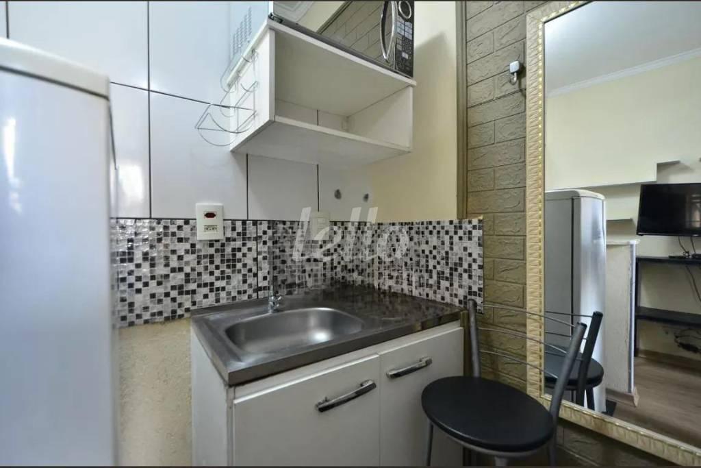 KITNET de Apartamento para alugar, Padrão com 18 m², 1 quarto e em Mirandopolis - São Paulo