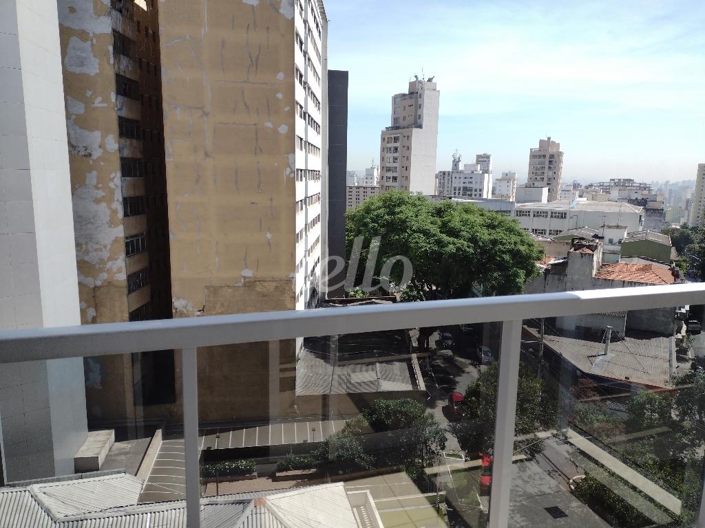 VARANDA de Sala / Conjunto para alugar, Padrão com 27 m², e 1 vaga em Aclimação - São Paulo