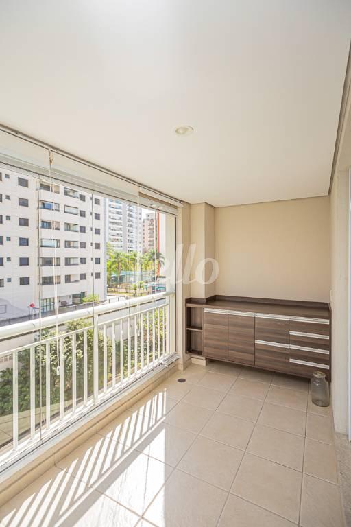 02SACADAVARANDA_004 de Apartamento à venda, Padrão com 64 m², 2 quartos e 2 vagas em Jardim Vila Mariana - São Paulo