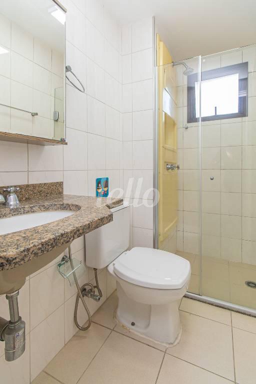 BANHEIRO SOCIAL de Apartamento para alugar, Padrão com 72 m², 3 quartos e 1 vaga em Vila Mariana - São Paulo